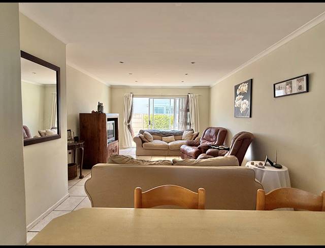 2 BEDROOM FREEHOLD SOLD IN SUNNINGDALE